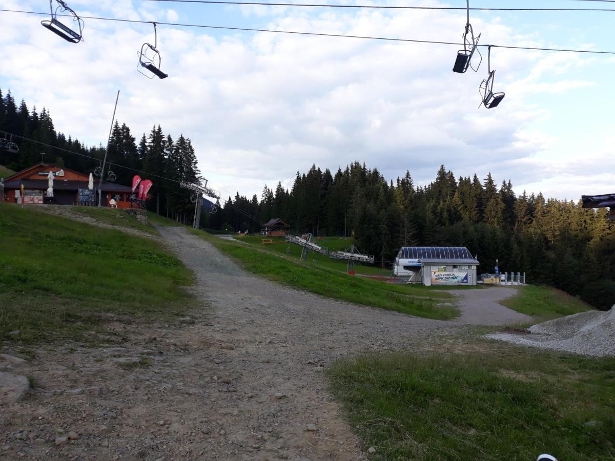 Chata Stred Kubínska hoľa Dolny Kubin Exterior foto